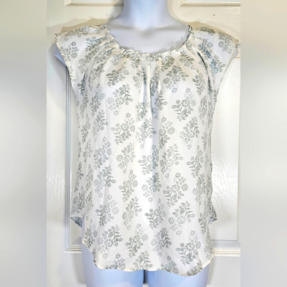LC Lauren Conrad, sheer, floral, cap sleeve top.  Size S.